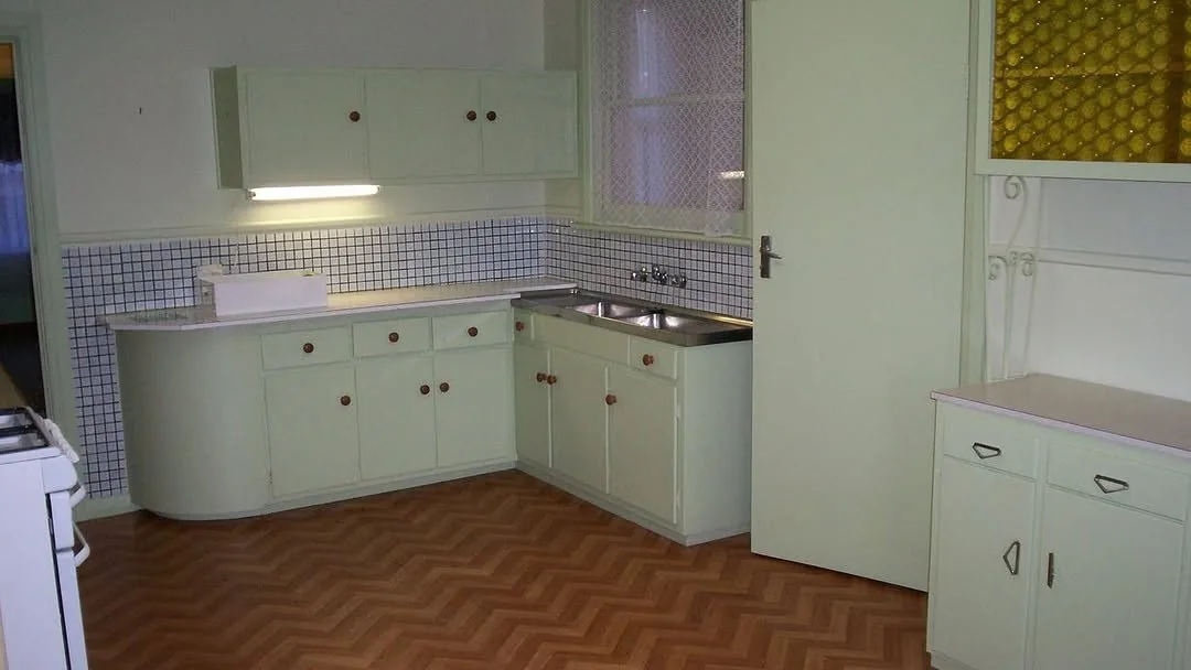 Pitman kitchen before renovation